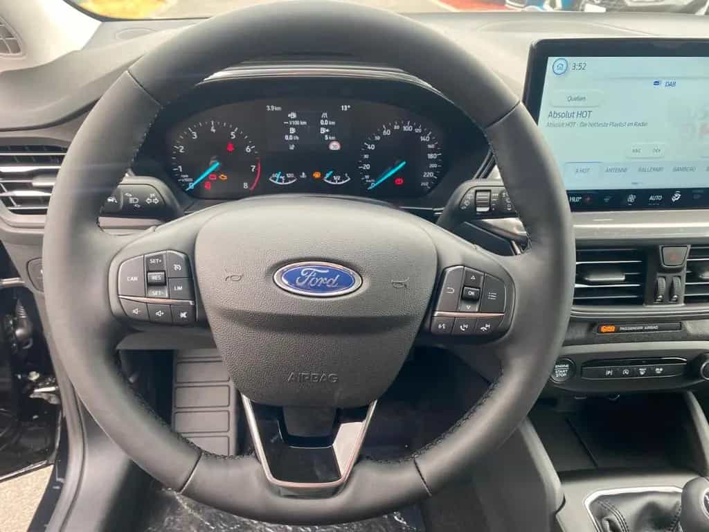 Ford Focus Titanium *SHZ*LED*PDC*Navi*Key-Less-go* 01/2026-photo-9
