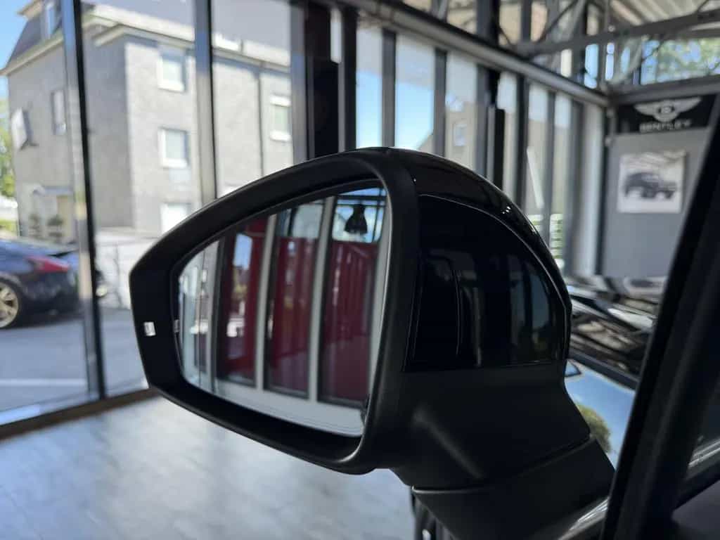 Volkswagen Touareg R-Line 4Motion*AHK*LED*DYNAUDIO*HUD* 10/2022-photo-20