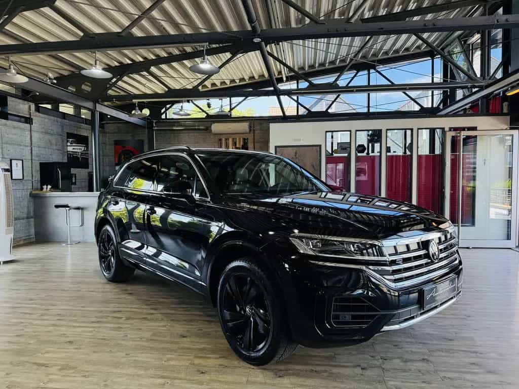Volkswagen Touareg R-Line 4Motion*AHK*LED*DYNAUDIO*HUD* 10/2022-photo-7
