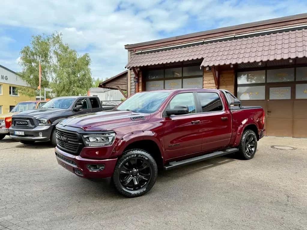 Dodge RAM SPORT*5.7 V8*4X4*LIFT*OFFROAD*BÜGEL*AHK*NAVI* 12/2019-photo-1