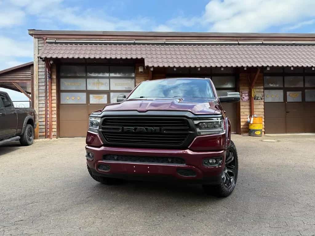 Dodge RAM SPORT*5.7 V8*4X4*LIFT*OFFROAD*BÜGEL*AHK*NAVI* 12/2019-photo-2