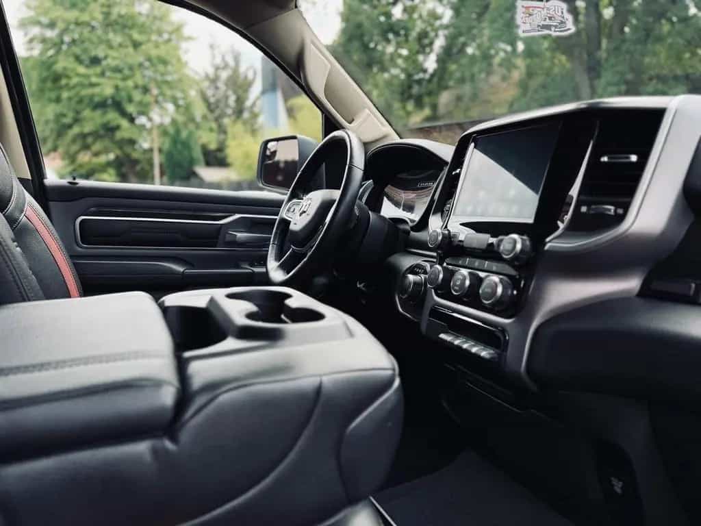 Dodge RAM SPORT*5.7 V8*4X4*LIFT*OFFROAD*BÜGEL*AHK*NAVI* 12/2019-photo-45
