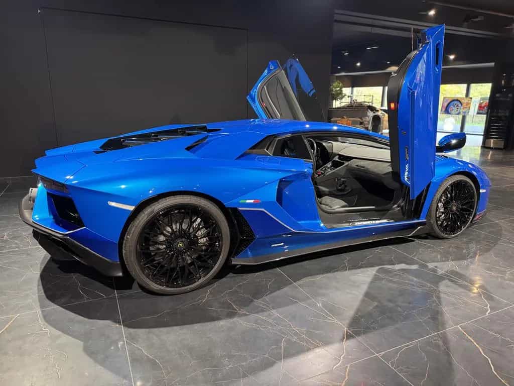 Lamborghini Aventador LP780-4 Ultimae 1of350 Dt.Auto*u-frei 07/2022-photo-7