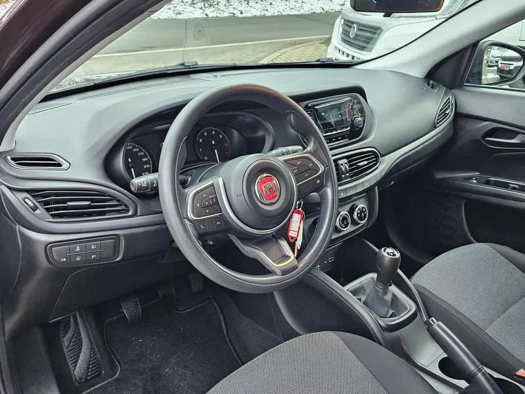 Fiat Tipo Kombi 1,0 74kw Klima DAB 06/2022-photo-12