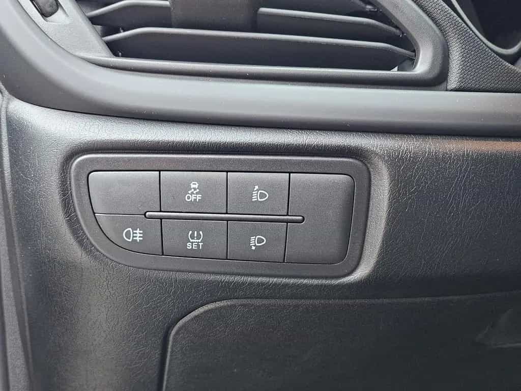 Fiat Tipo Kombi 1,0 74kw Klima DAB 06/2022-photo-17