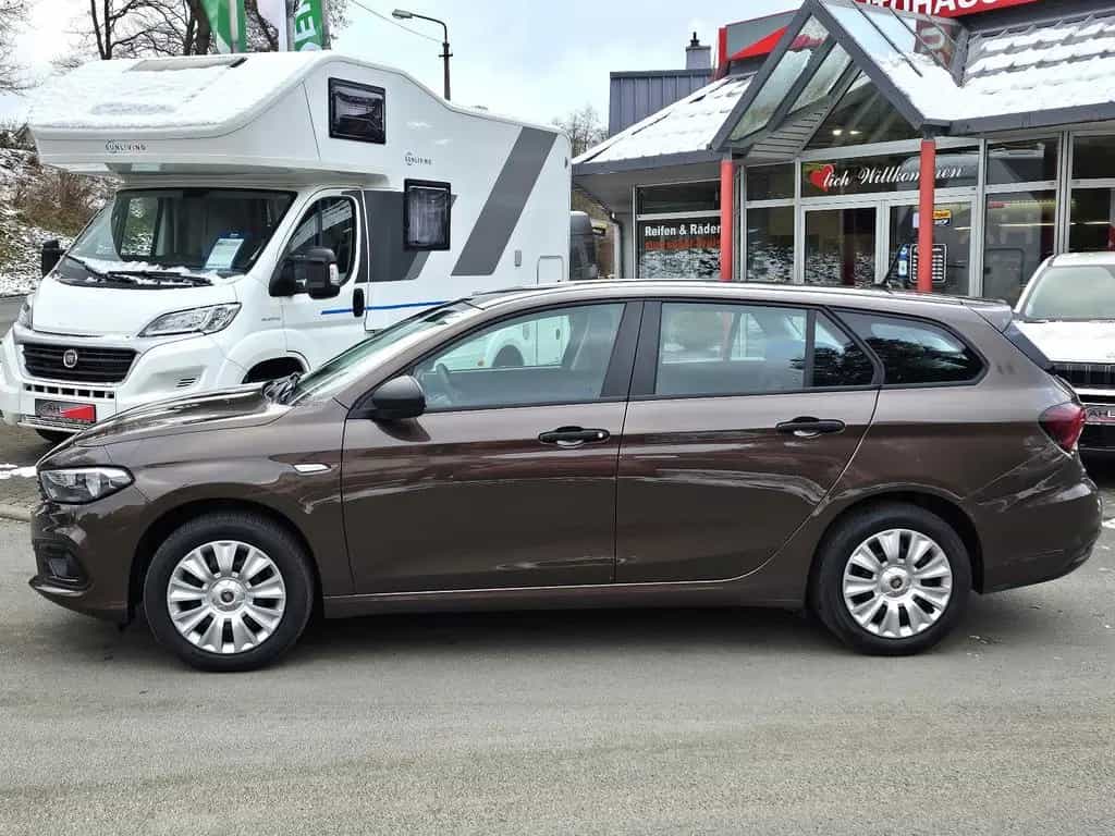 Fiat Tipo Kombi 1,0 74kw Klima DAB 06/2022-photo-4