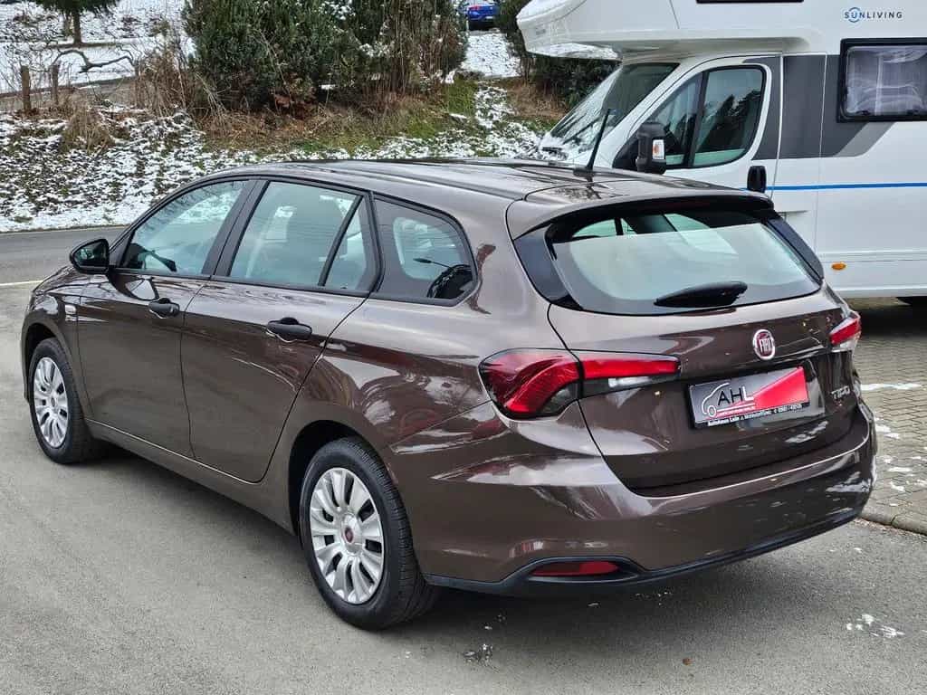 Fiat Tipo Kombi 1,0 74kw Klima DAB 06/2022-photo-7