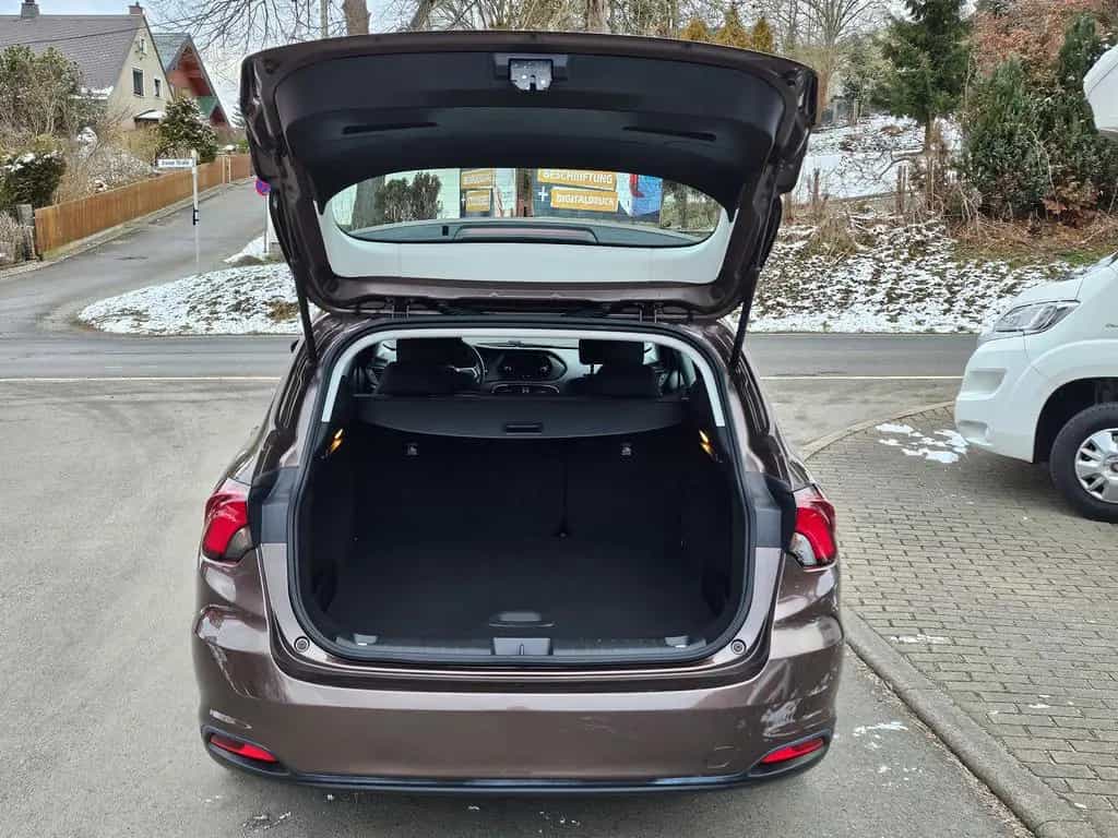 Fiat Tipo Kombi 1,0 74kw Klima DAB 06/2022-photo-8
