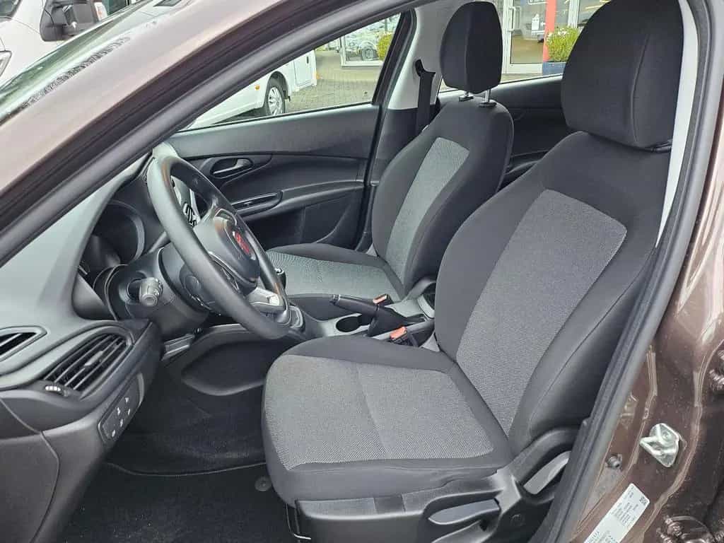 Fiat Tipo Kombi 1,0 74kw Klima DAB 06/2022-photo-9