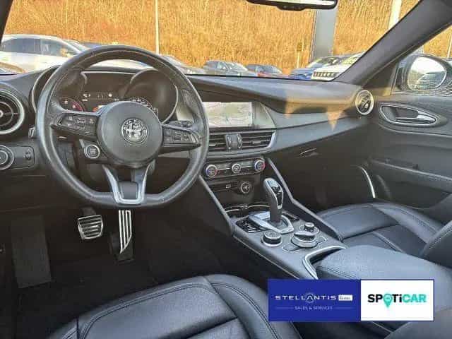 Alfa Romeo Giulia 2.0 Turbo 16V Ti Q4 (EU Giulia 2.0 Turbo 11/2022-photo-6