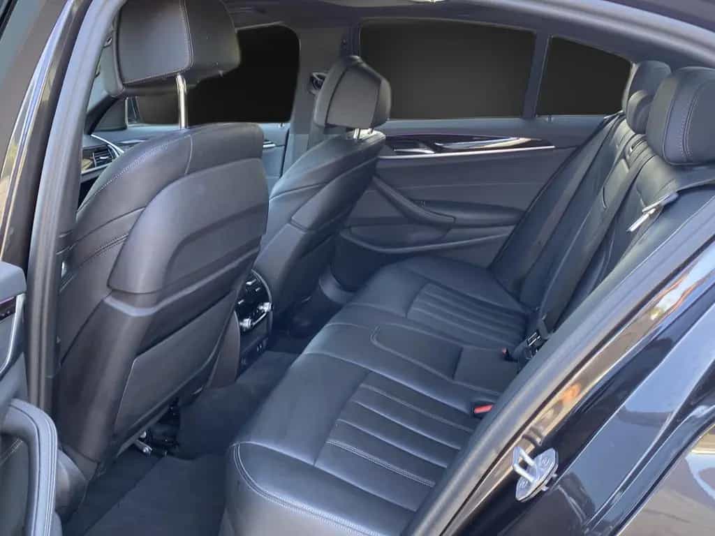 BMW 5 Series 530 i xDrive M Sport Sdach*HUD*Laser*ACC*belüSit 04/2023-photo-15