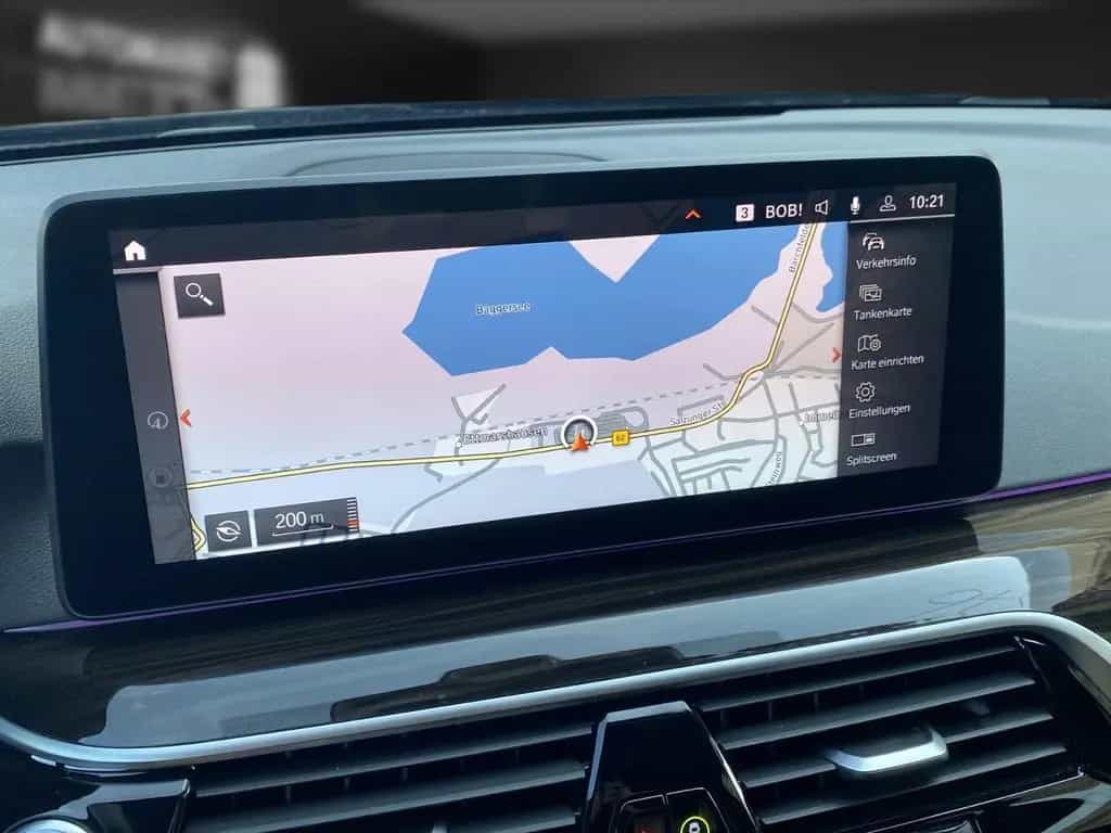 BMW 5 Series 530 i xDrive M Sport Sdach*HUD*Laser*ACC*belüSit 04/2023-photo-17