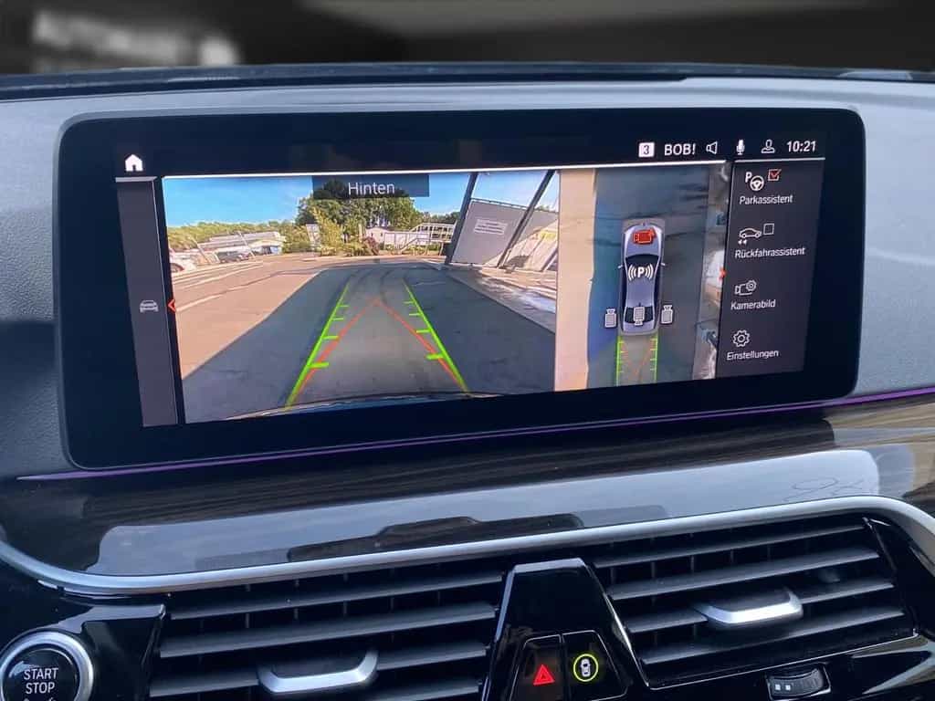 BMW 5 Series 530 i xDrive M Sport Sdach*HUD*Laser*ACC*belüSit 04/2023-photo-18