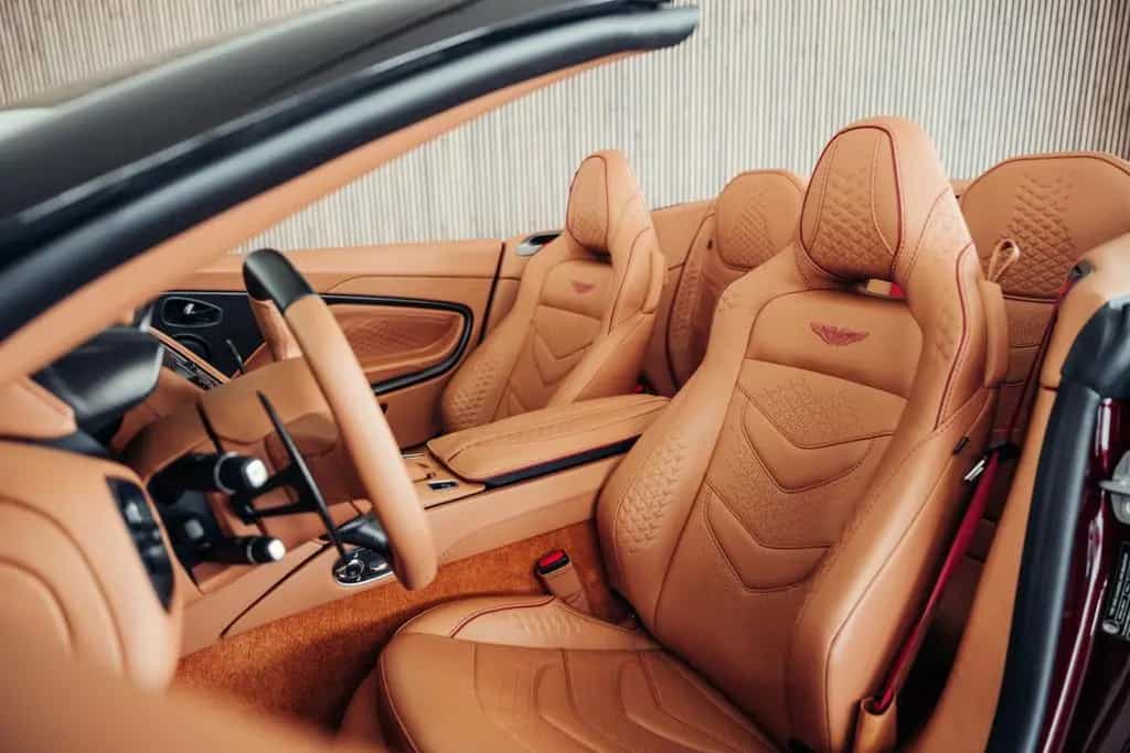 Aston Martin DBS Volante Superleggera, Liquid Crimson, MwSt. 07/2022-photo-22