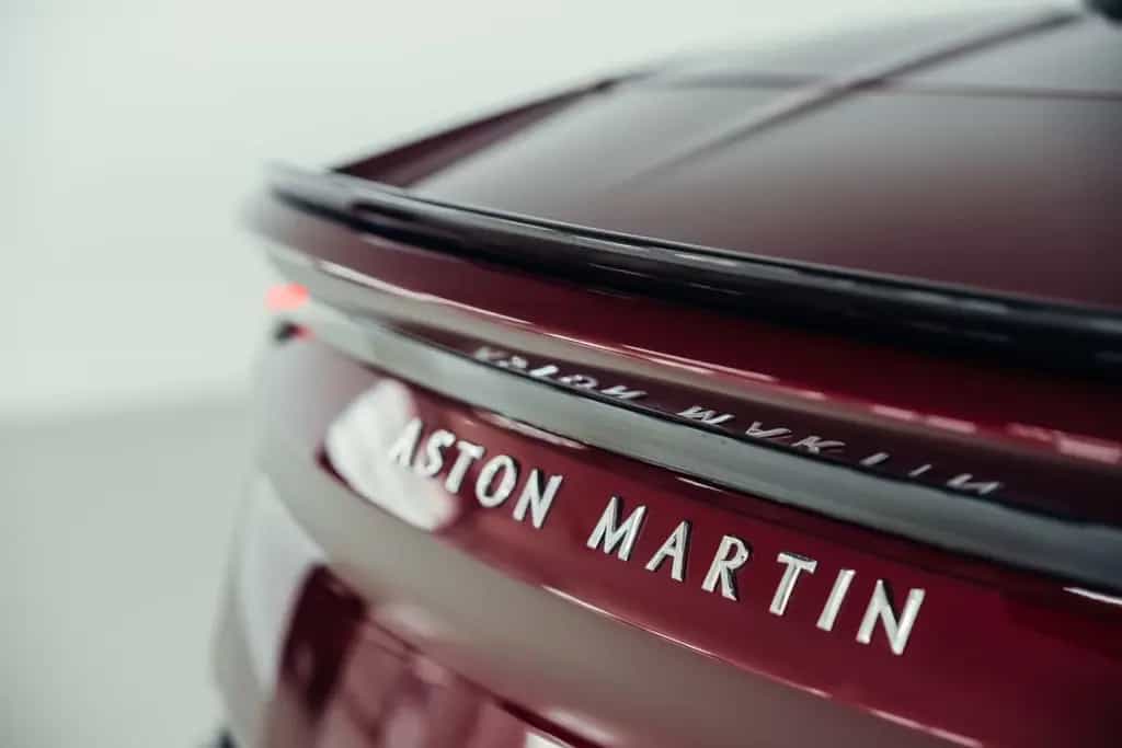 Aston Martin DBS Volante Superleggera, Liquid Crimson, MwSt. 07/2022-photo-27