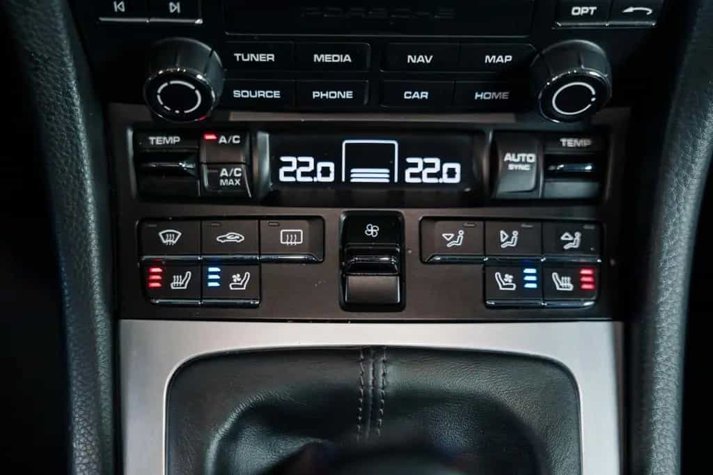 Porsche 718 Cayman S Manual/Sport Chrono/Ventilated seat 01/2018-photo-23