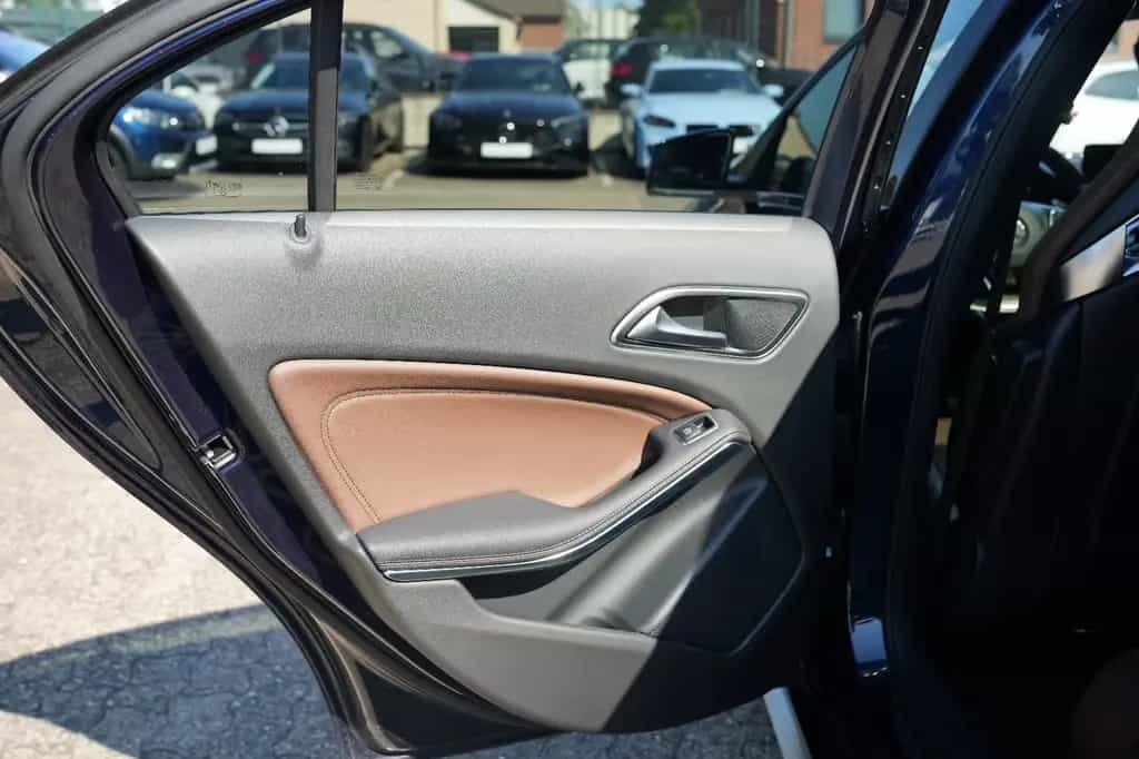 Mercedes-Benz A 45 AMG 4Matic *Pano*Performance -Sitze-AGA-DPP 05/2017-photo-10