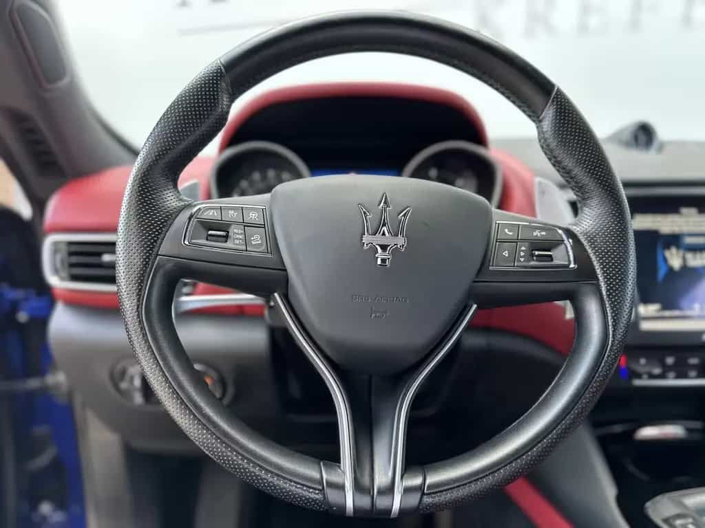 Maserati Levante 3.0 Granlusso V6 AWD Diesel /ACC /LUFTF. 03/2019-photo-6