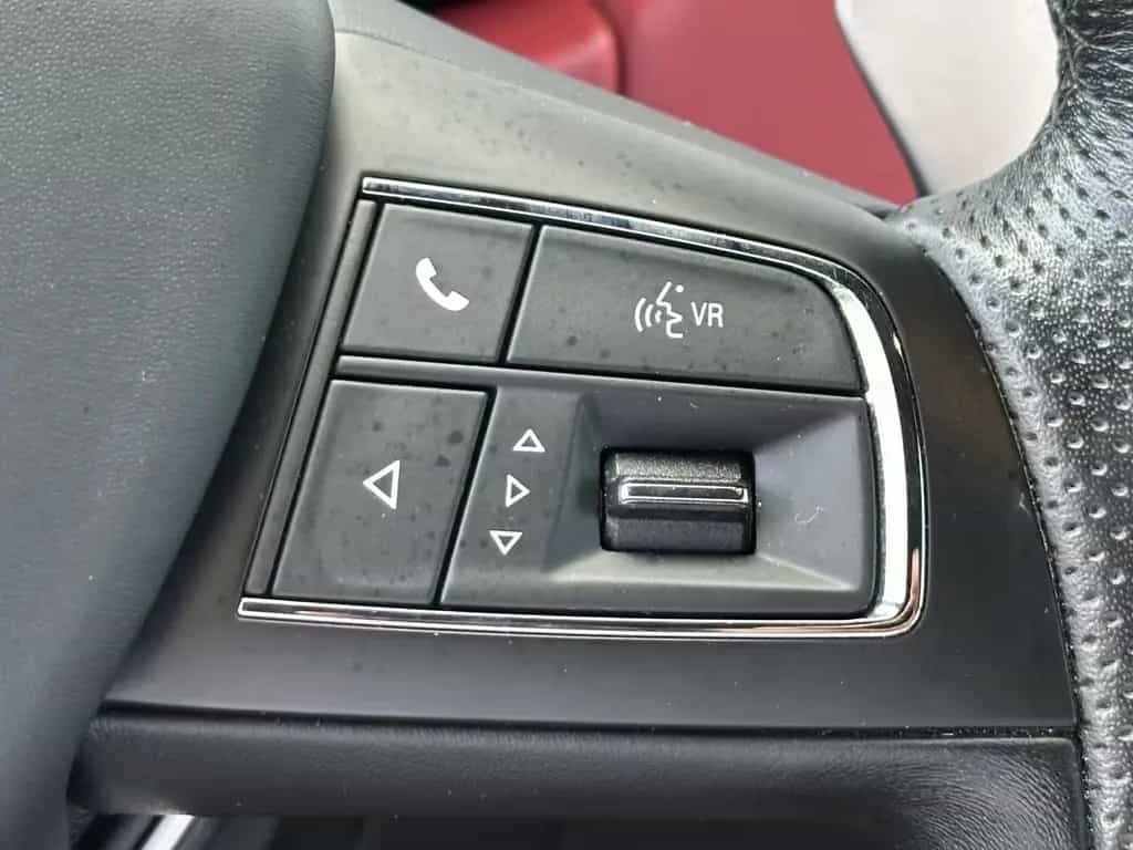 Maserati Levante 3.0 Granlusso V6 AWD Diesel /ACC /LUFTF. 03/2019-photo-8