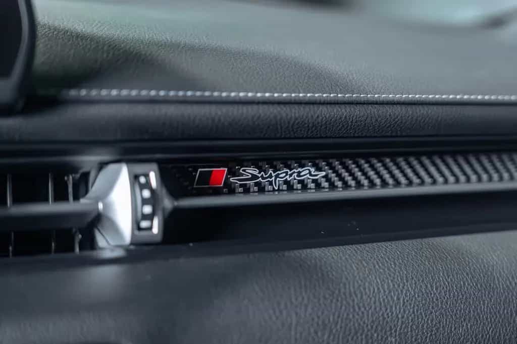 Toyota Supra 3.0 turbo Stage 2 /JBL/CARBON SPOILER 01/2021-photo-24