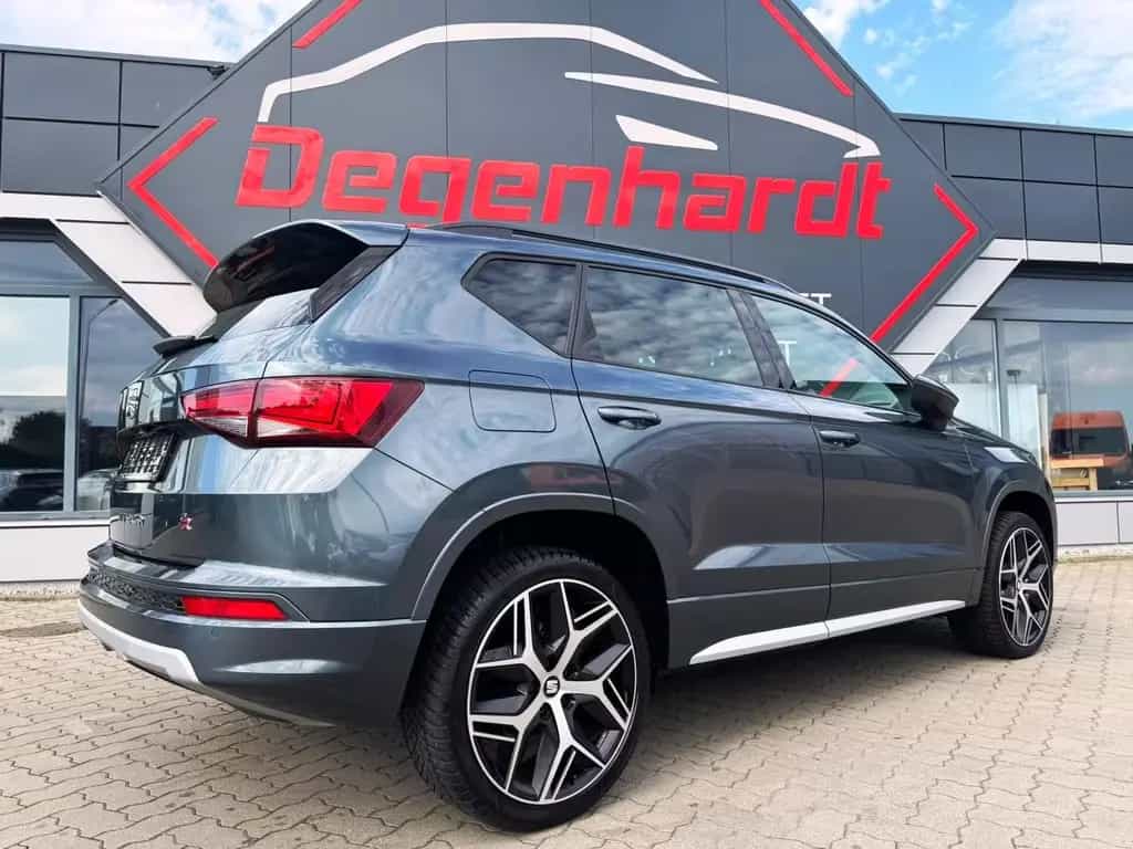 Seat Ateca FR 2,0 TDI DSG 19" LED Navi el. Heck 360° 08/2020-photo-7