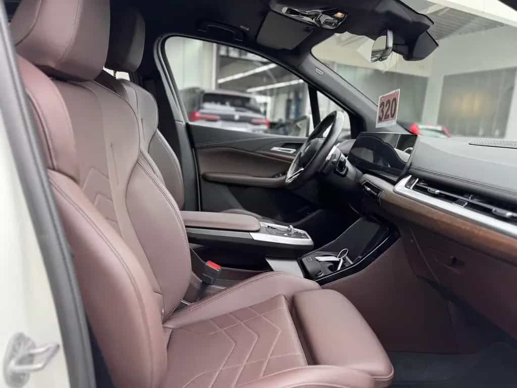 BMW 218 Active Tourer 218i Active Tourer M-Sport AHK KAMERA LED 01/2024-photo-17