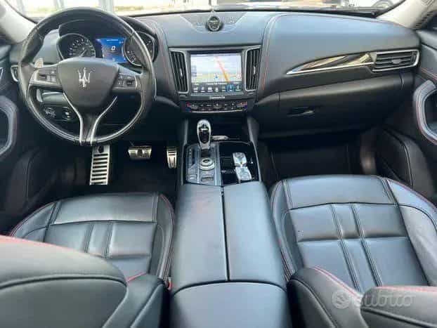 Maserati Levante MASERATI LEVANTE GRANSPORT 275 10/2017-photo-7