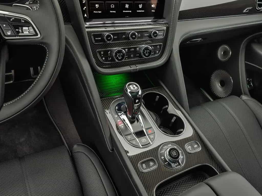 Bentley Bentayga S V8 - Satin Paint - B&O Sound 03/2025-photo-13