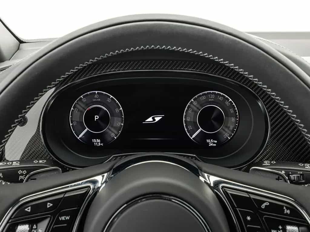 Bentley Bentayga S V8 - Satin Paint - B&O Sound 03/2025-photo-15