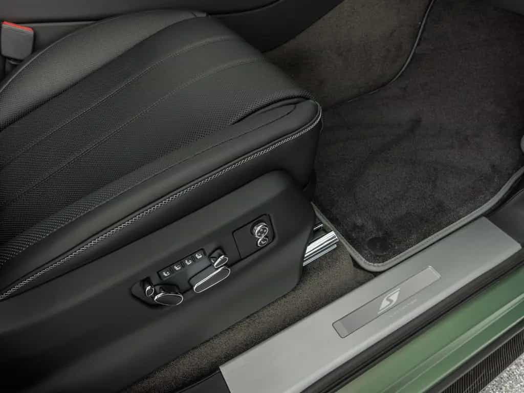 Bentley Bentayga S V8 - Satin Paint - B&O Sound 03/2025-photo-22