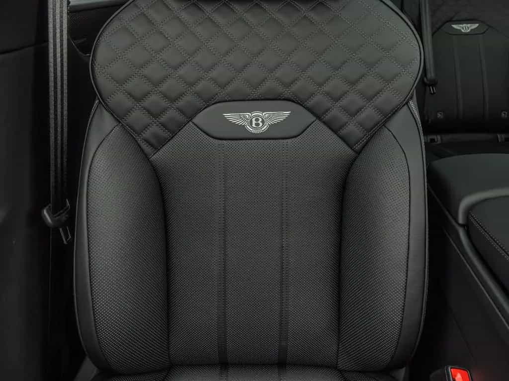 Bentley Bentayga S V8 - Satin Paint - B&O Sound 03/2025-photo-23