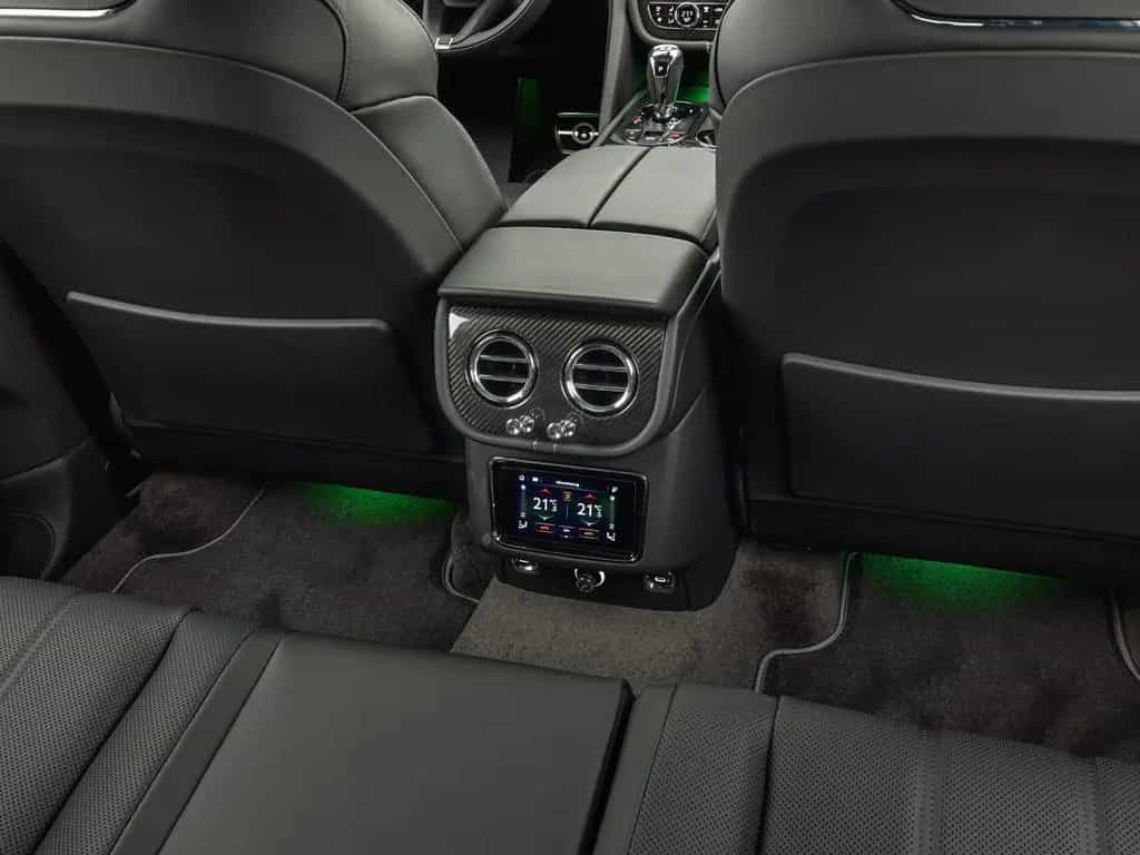 Bentley Bentayga S V8 - Satin Paint - B&O Sound 03/2025-photo-27