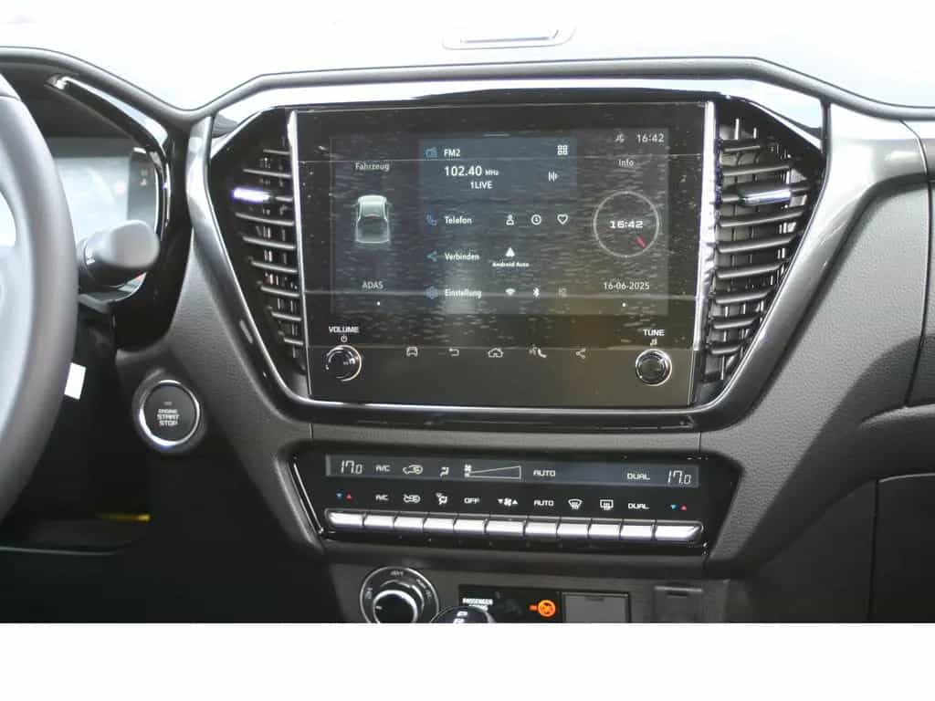 Isuzu D-Max Double Cab 4x4 V-CROSS Automatik|Diff null-photo-11