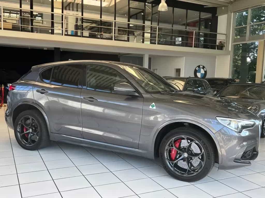 Alfa Romeo Stelvio Quadrifoglio Q4*Keramic*Carbon* 2,9* 11/2017-photo-1
