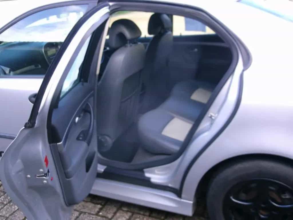 Saab 9-3 1.8t Vector Rechtslenker Sport-Limousine 03/2007-photo-13