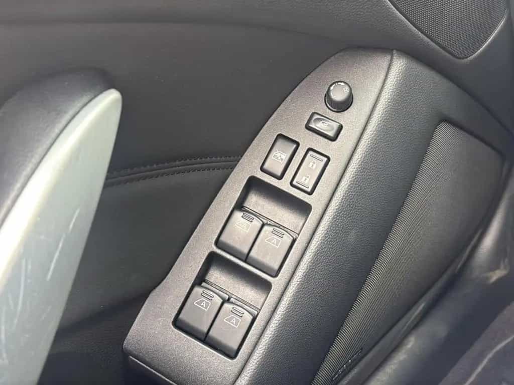 Infiniti G 37 GT Cabrio Premium 142000km N.A.P 01/2010-photo-14