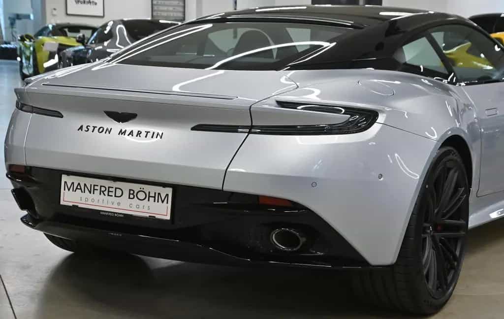 Aston Martin DB12 DB-12 Coupe 09/2025-photo-17