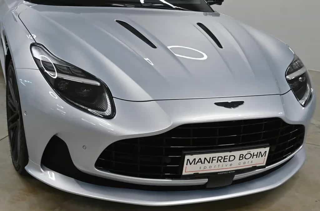 Aston Martin DB12 DB-12 Coupe 09/2025-photo-19