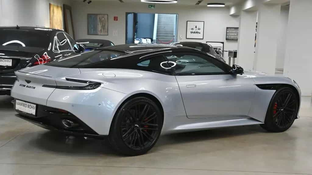 Aston Martin DB12 DB-12 Coupe 09/2025-photo-2