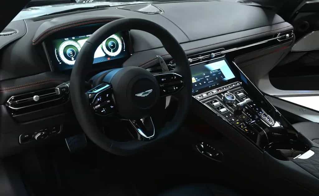 Aston Martin DB12 DB-12 Coupe 09/2025-photo-4