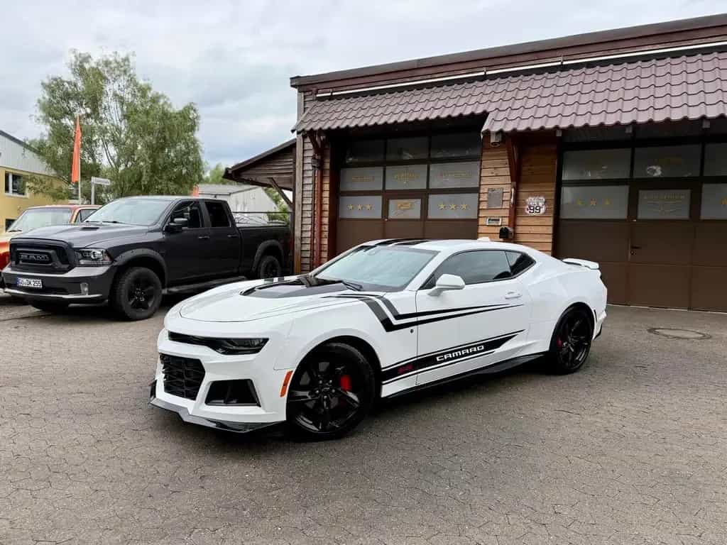 Chevrolet Camaro 2SS V8 6.2L"BREMBO"HEAD UP"XENON"LEDER"NAVI"VOLL 06/2020-photo-0