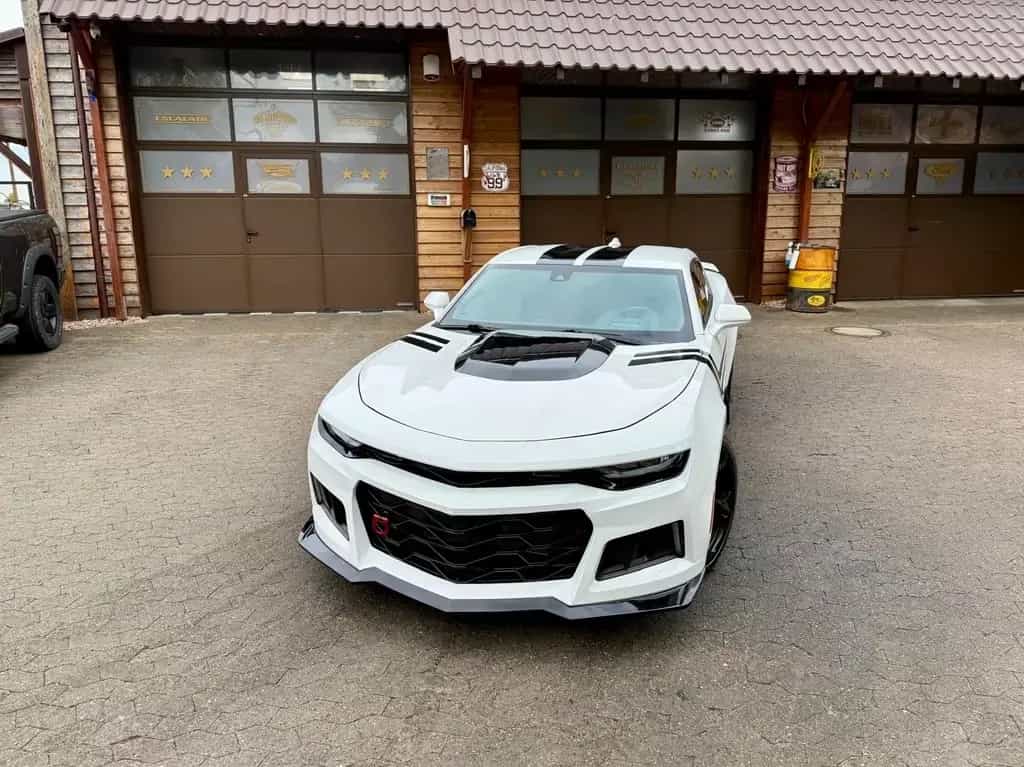 Chevrolet Camaro 2SS V8 6.2L"BREMBO"HEAD UP"XENON"LEDER"NAVI"VOLL 06/2020-photo-2