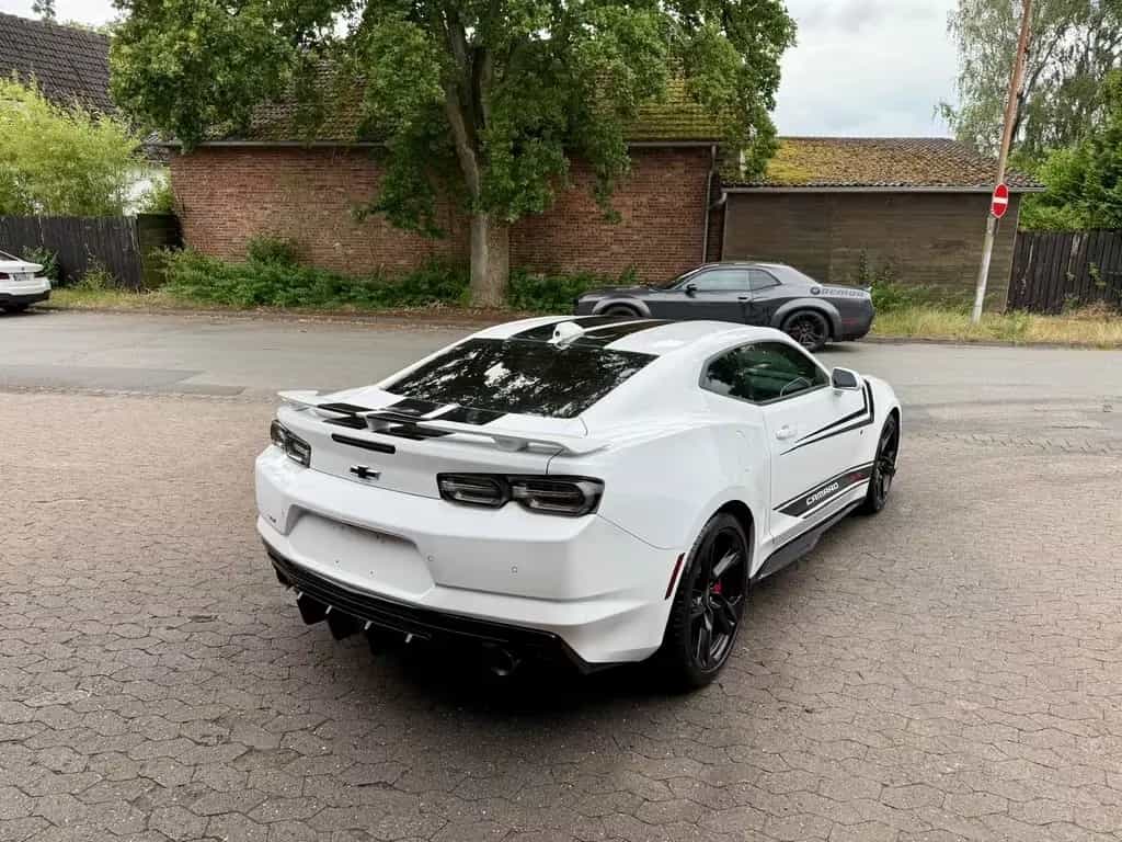 Chevrolet Camaro 2SS V8 6.2L"BREMBO"HEAD UP"XENON"LEDER"NAVI"VOLL 06/2020-photo-23