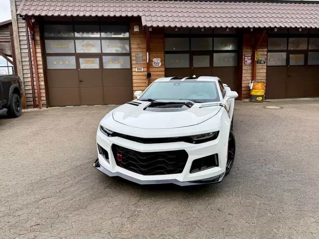 Chevrolet Camaro 2SS V8 6.2L"BREMBO"HEAD UP"XENON"LEDER"NAVI"VOLL 06/2020-photo-3