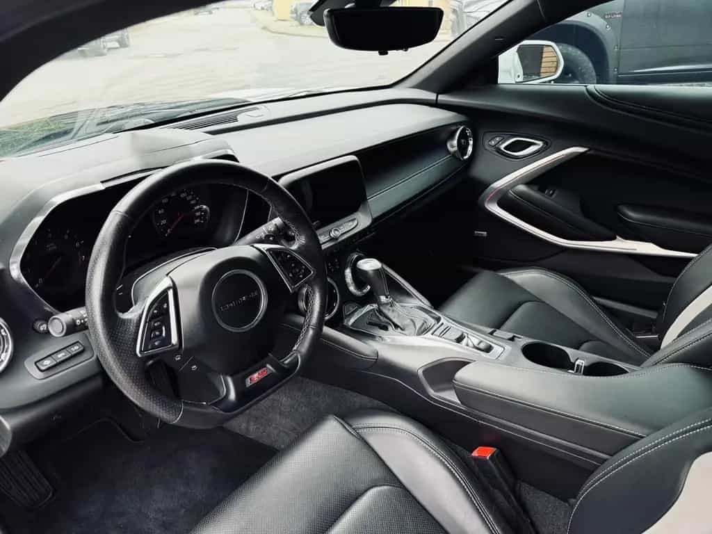 Chevrolet Camaro 2SS V8 6.2L"BREMBO"HEAD UP"XENON"LEDER"NAVI"VOLL 06/2020-photo-36