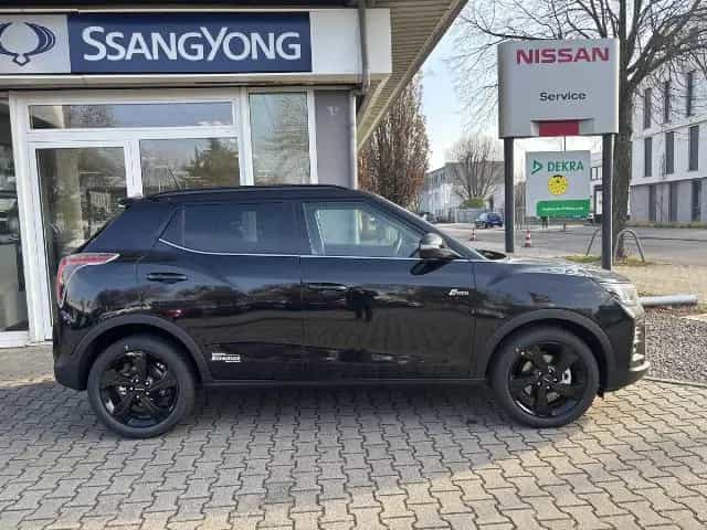 KGM Tivoli 1.5 T-GDi BLACK*Automatik*Navi*SHZ*RFK* null-photo-2
