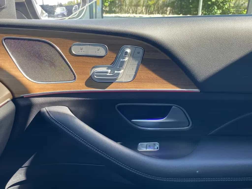 Mercedes-Benz GLE 450 Mubeam*Distro*360*Memory*belüSitze 12/2019-photo-23