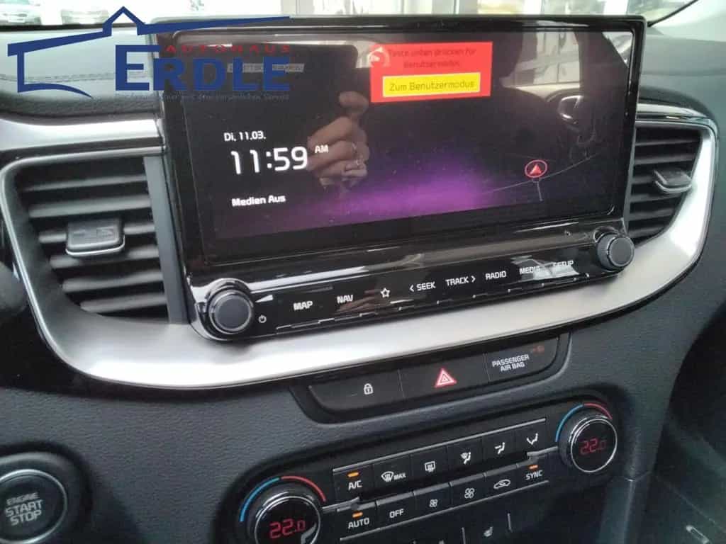 Kia Ceed Ultimate Edition 1.0T 48V DCT 100 EU6e 03/2026-photo-5