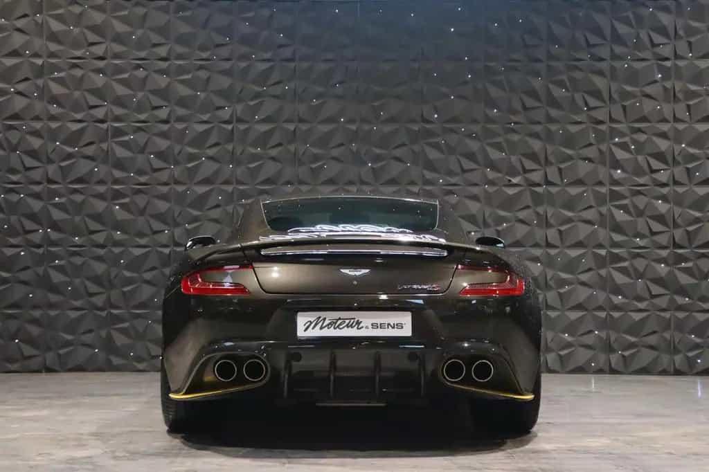 Aston Martin Vanquish S - Carbon - B&O - One77 - 2+2 -Carplay 03/2017-photo-3