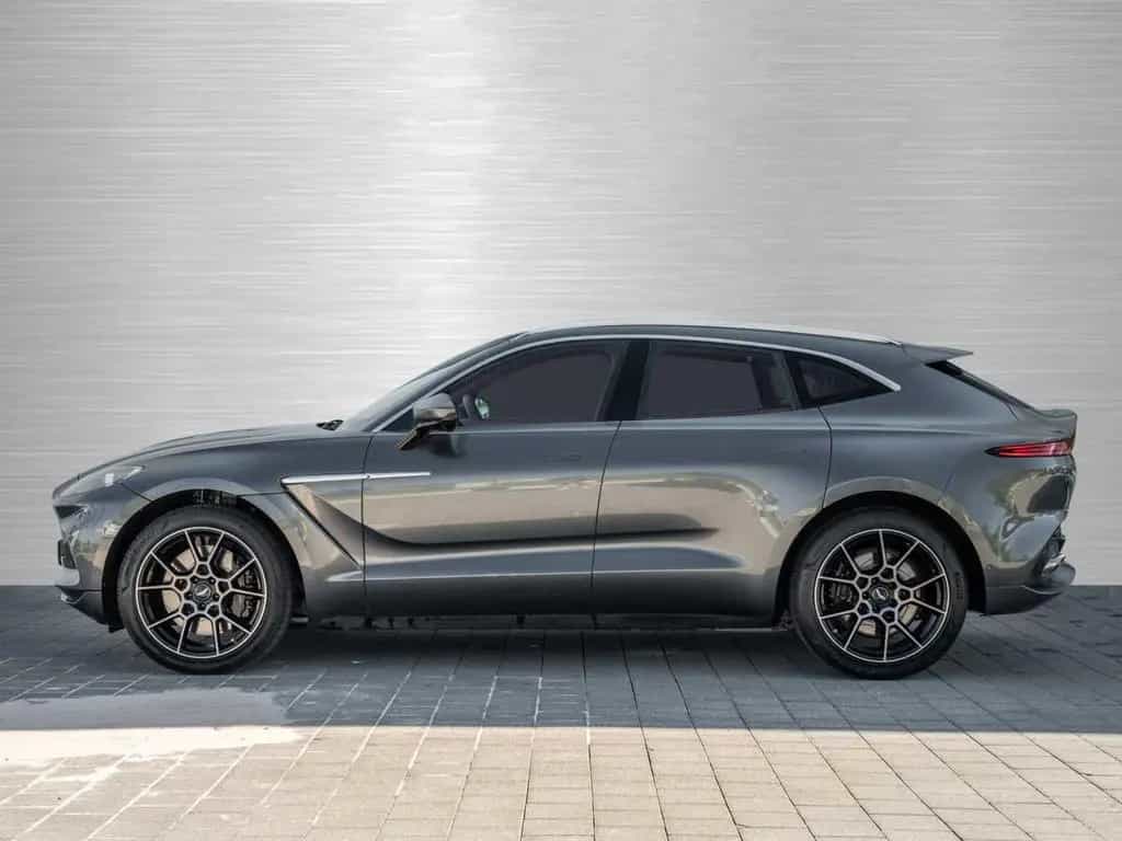 Aston Martin DBX V8 4x4 08/2024-photo-15